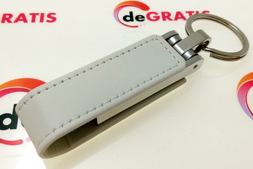 Pendrive personalizable con cuero ecológico y cierre magnético 